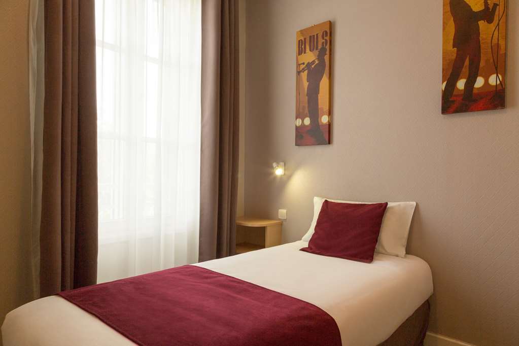 Henri Iv Hotel Coutras